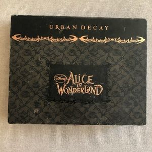 Urban Decay Alice in Wonderland palette!